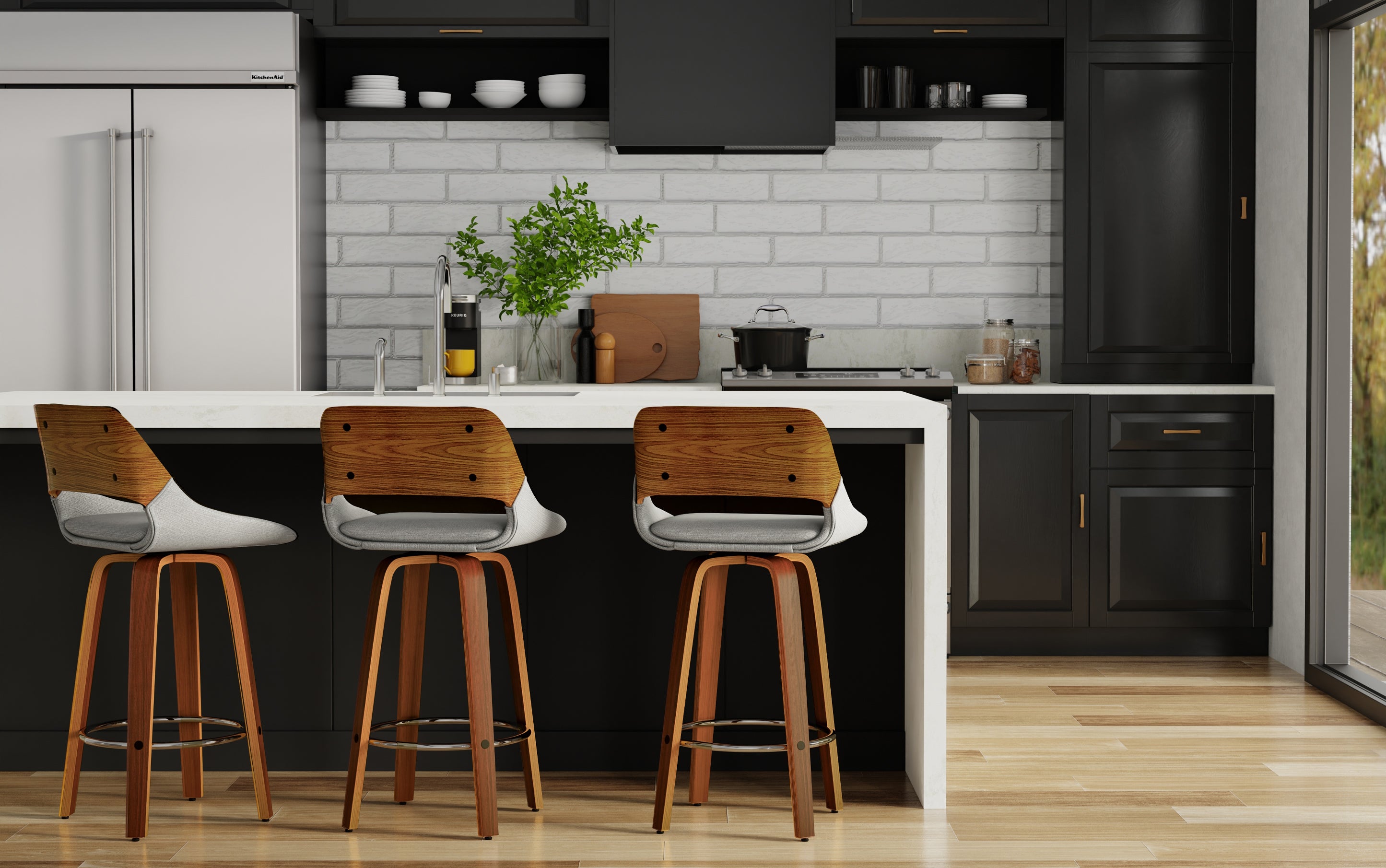 Outlet 2 Kitchen Stools