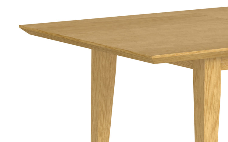 Colby Extendable Dining Table in Oak