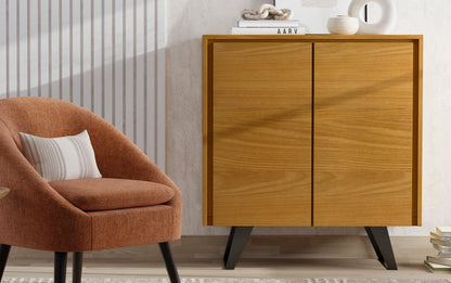 Oak Oak | Lowry Medium Storage Cabinet in Oak