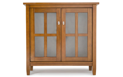 Light Golden Brown | Warm Shaker 32 inch Low Storage Cabinet